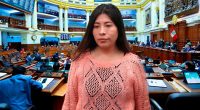 Congreso aprueba informe para inhabilitar 10 años a Chávez – Prensa arequipena
