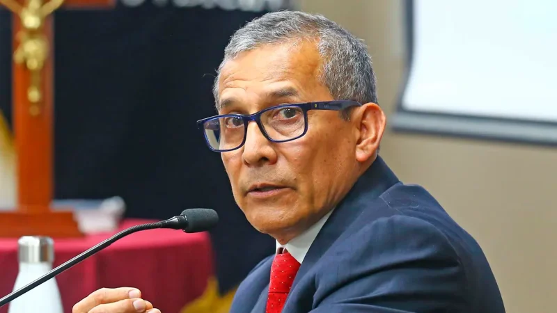 Fiscalía investiga a jueces por sentencia a Humala – Prensa arequipena