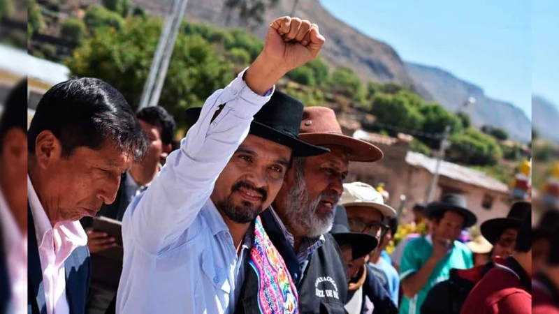 Morales rechaza “terruqueo” y plantea izquierda con mercado – Prensa arequipena